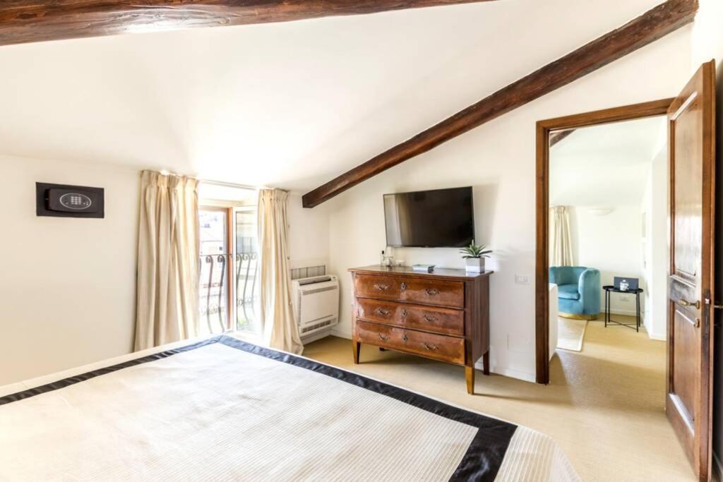 רומא Palazzo Ruspoli Suite מראה חיצוני תמונה